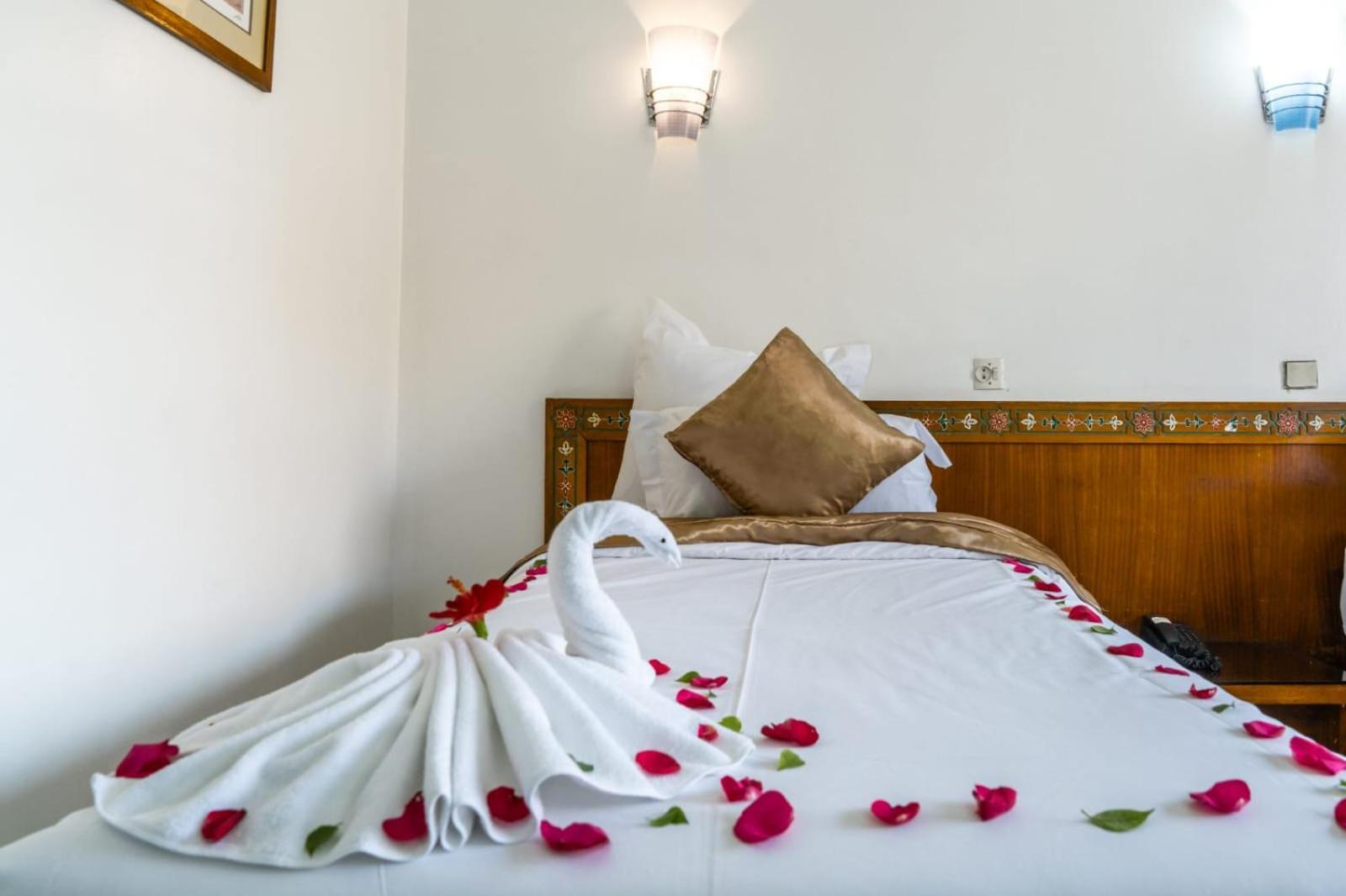 Hotel Le Grand Imilchil Маракеш Екстериор снимка