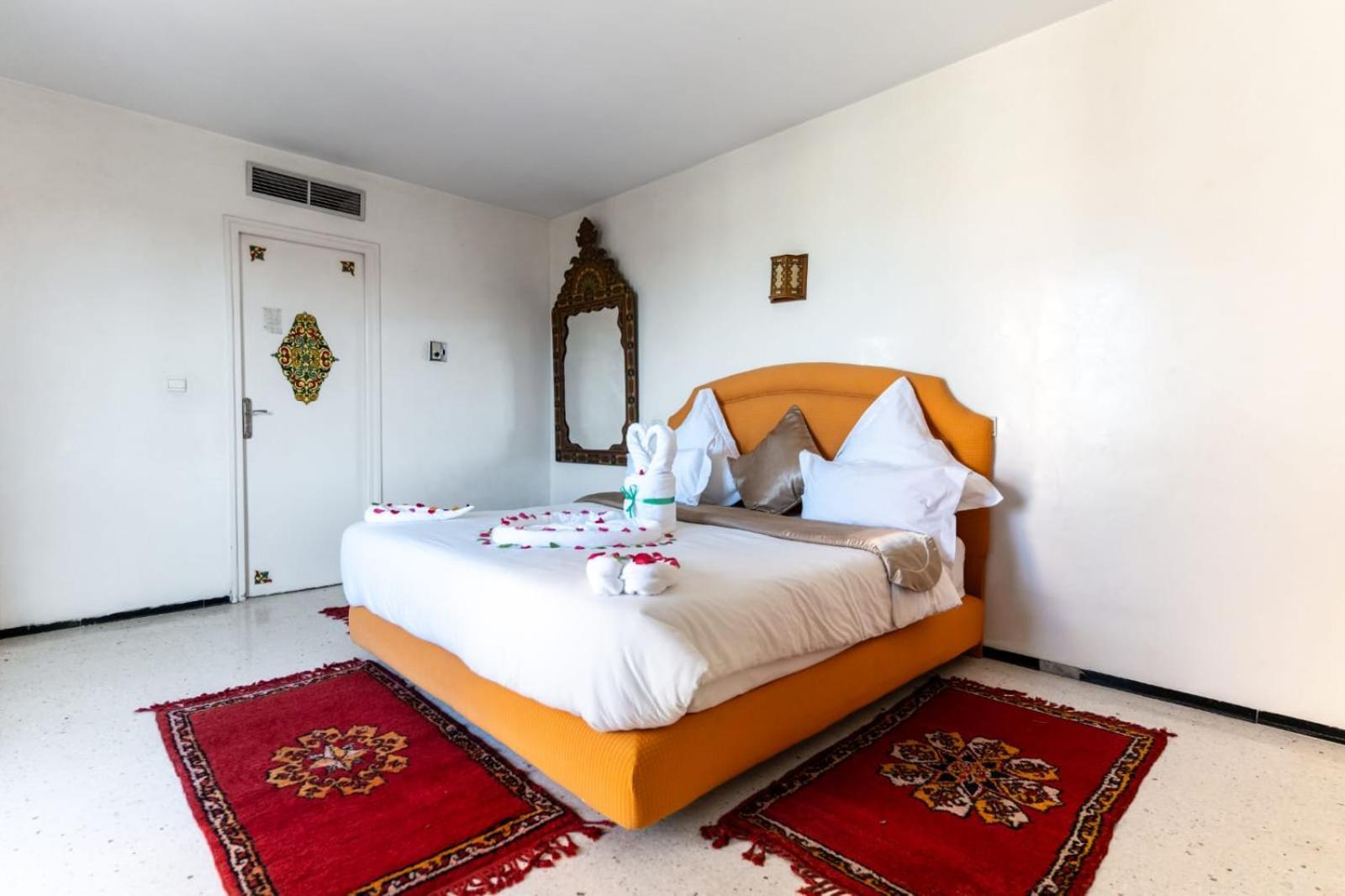 Hotel Le Grand Imilchil Маракеш Екстериор снимка